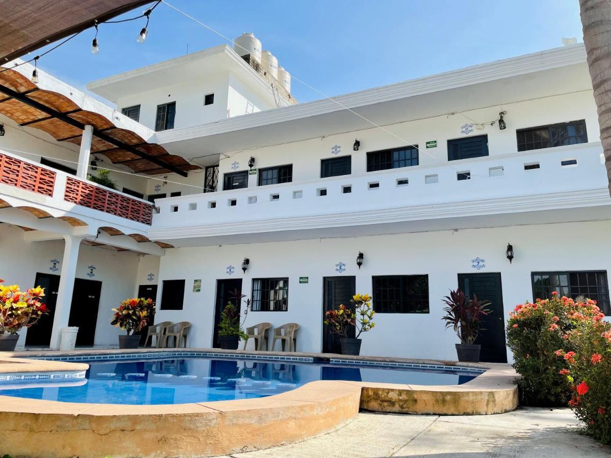 Hotel Kale -Iztac Los Ayala Exterior photo